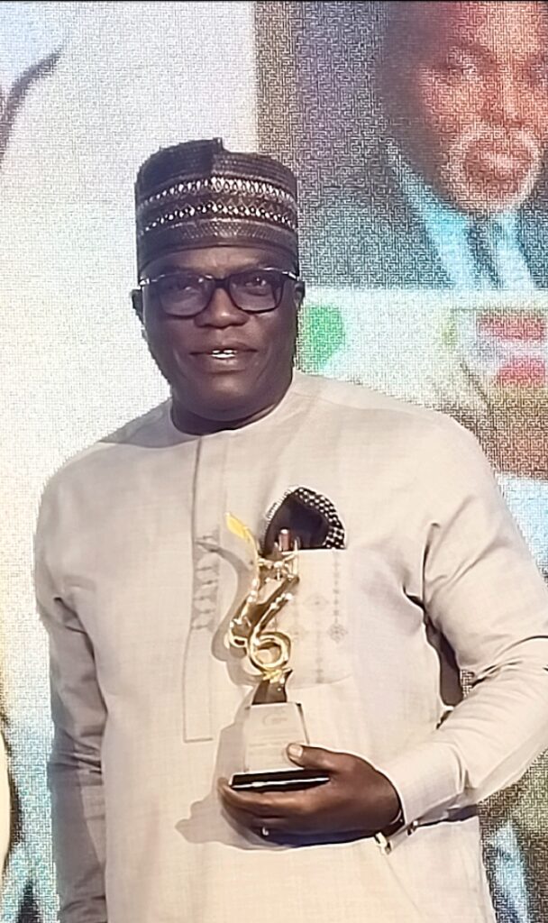 Senator Imasuen Wins Man of Decade Award, Advocates Citizen’s Education in Schools