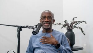 HOqxPm2XwAAGLZu-695x400